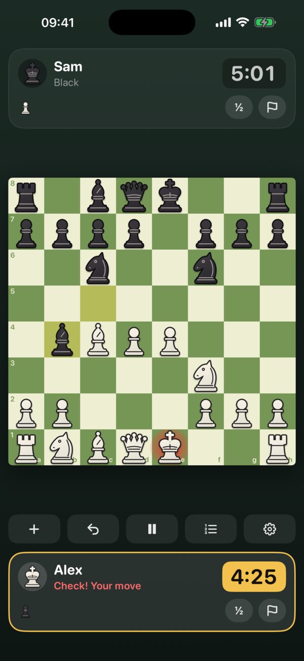 Check highlighted on the king